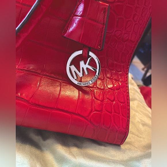 MK crocodile Bag - Picture 4 of 8